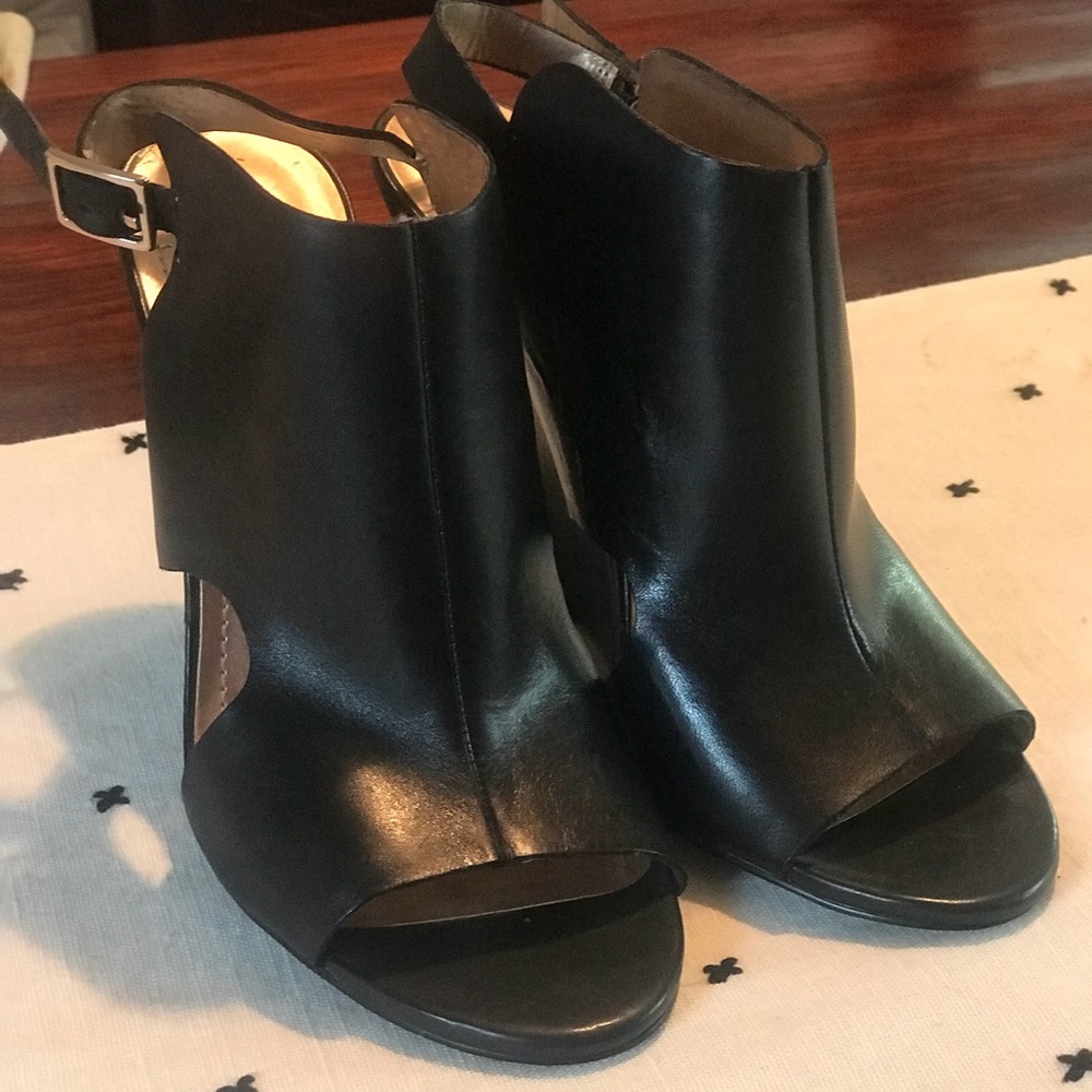 BCBGeneration shoes! In new condition